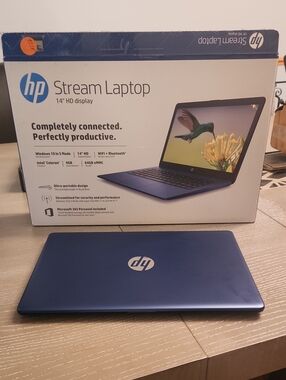 HP Stream 14" Laptop - Deep Blue Finish